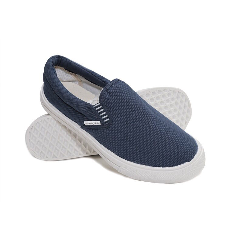 Top địa chỉ bán giày thượng đình giá rẻ và mẫu giày thượng đình bảo hộ, giày vải đá bóng bán chạy nhất ở tp Hồ Chí Minh - giay thuong dinh